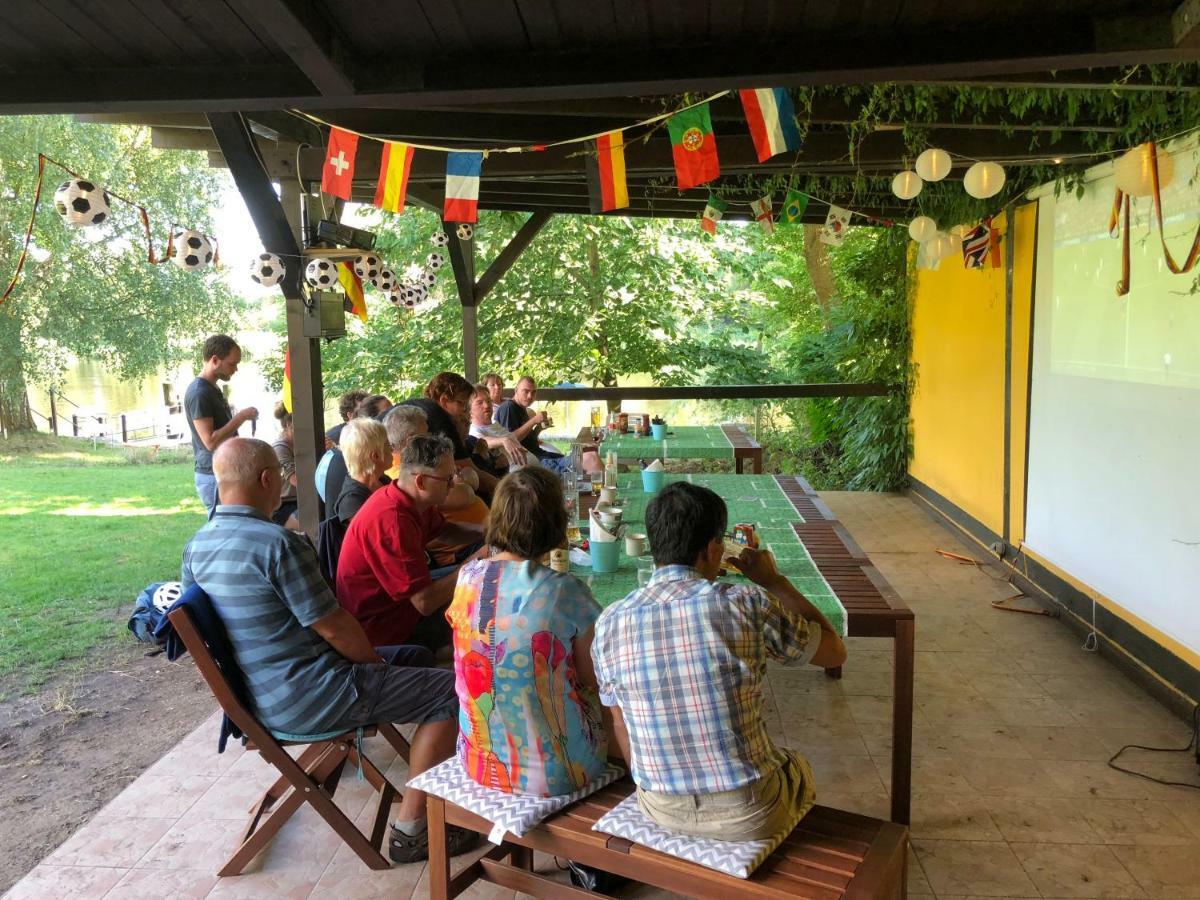 Riverside Inn Oderberg Ngoại thất bức ảnh